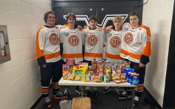 Meteors Give Back to Community